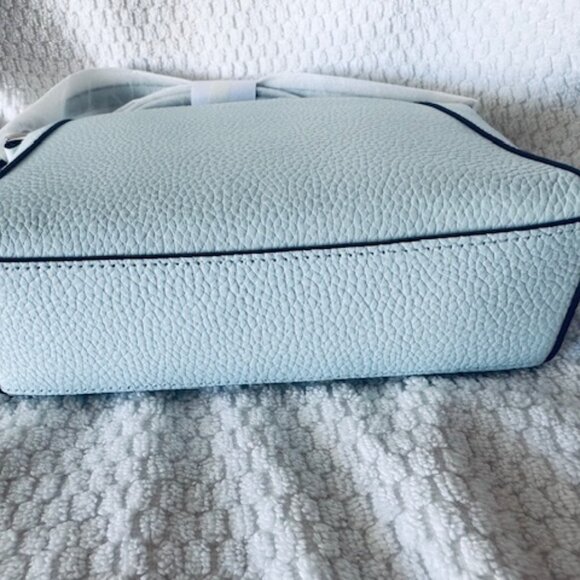 NWT Kate Spade Monica Small Crossbody Crisp Sky Blue Pebbled Leather $279 - Picture 3 of 8